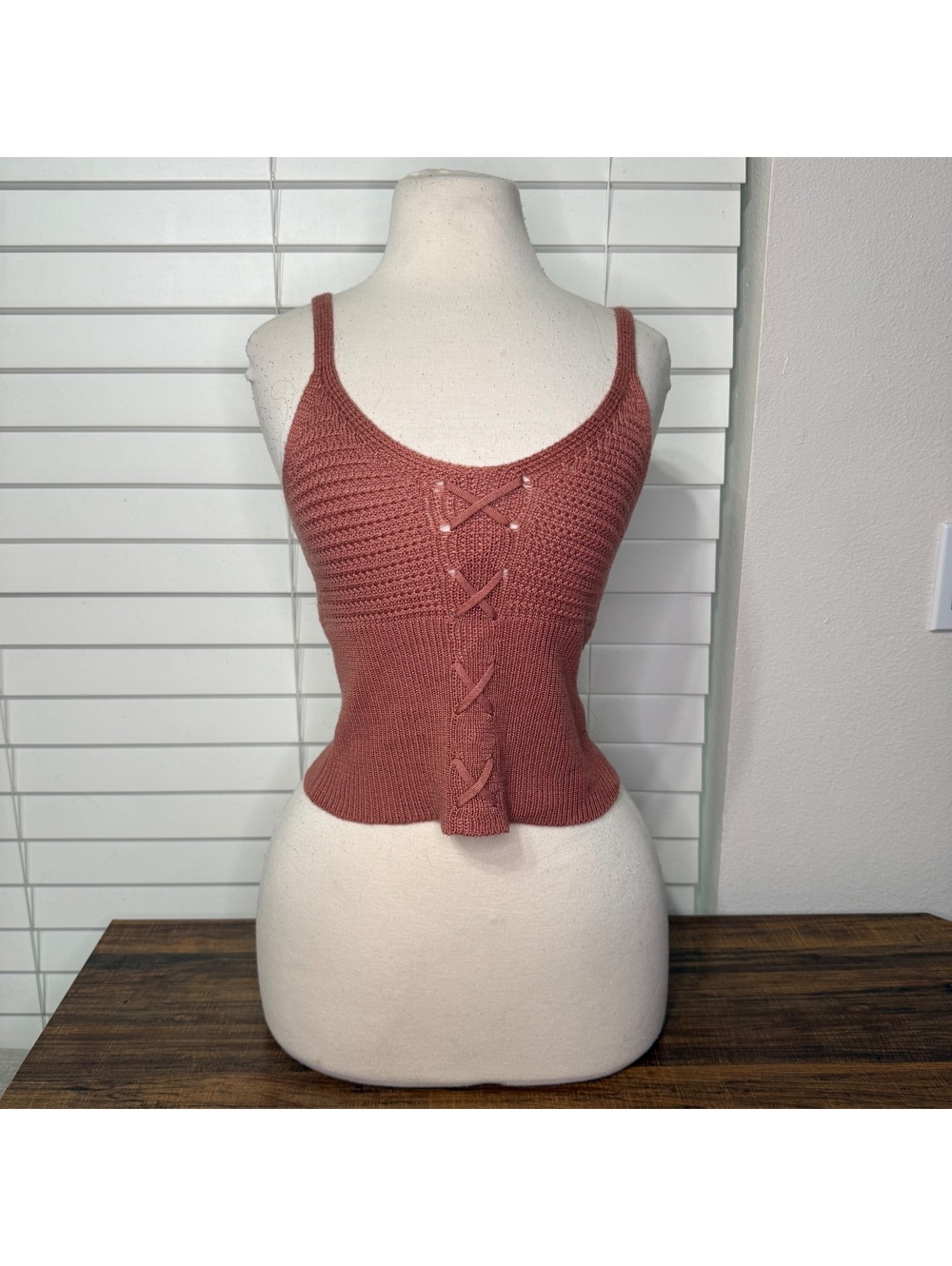 Derek Heart Knit Tank Top with Front Lace Detail Size Small